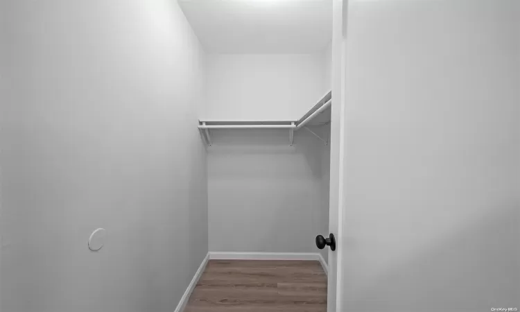 Walk in Closet