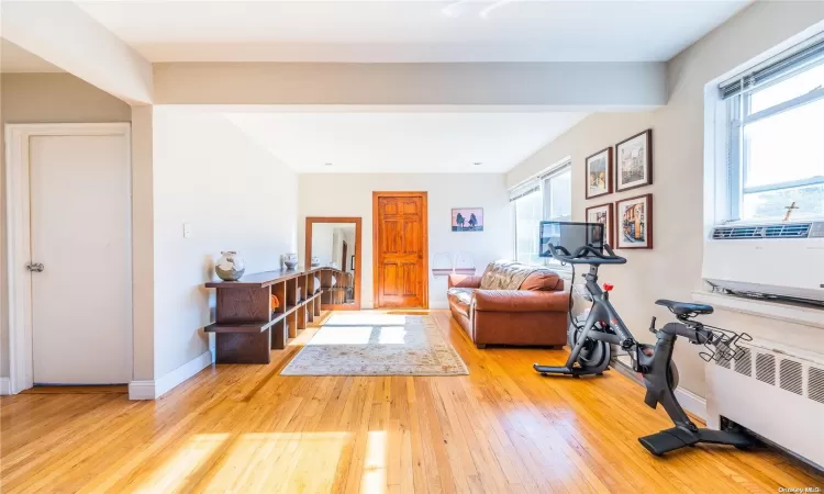 138-25 68th Dr, New York, NY, 2 Bedrooms Bedrooms, 5 Rooms Rooms,1 BathroomBathrooms,Residential,For Sale,68th Dr,L3591250