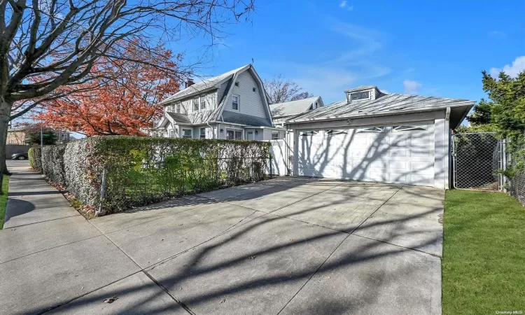 2 Car Garage & Driveway