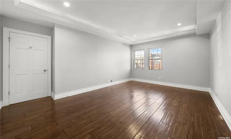 30-19 90th Street, New York, NY, 3 Bedrooms Bedrooms, 5 Rooms Rooms,3 BathroomsBathrooms,Residential,For Sale,90th,L3591361