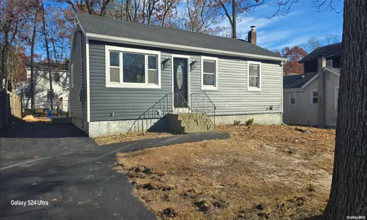 59 Hamilton Street, Brookhaven, NY, 3 Bedrooms Bedrooms, 6 Rooms Rooms,2 BathroomsBathrooms,Residential,For Sale,Hamilton,L3591346