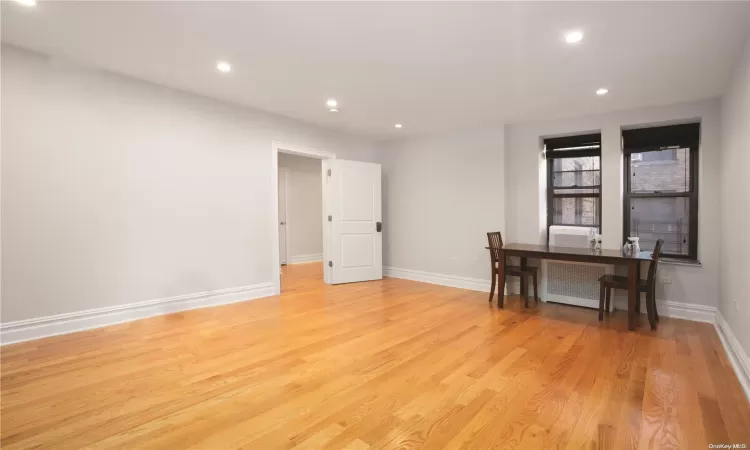 105 Bennett Avenue, New York, NY, 1 Bedroom Bedrooms, 1 Room Rooms,1 BathroomBathrooms,Residential,For Sale,Bennett Avenue,L3591516