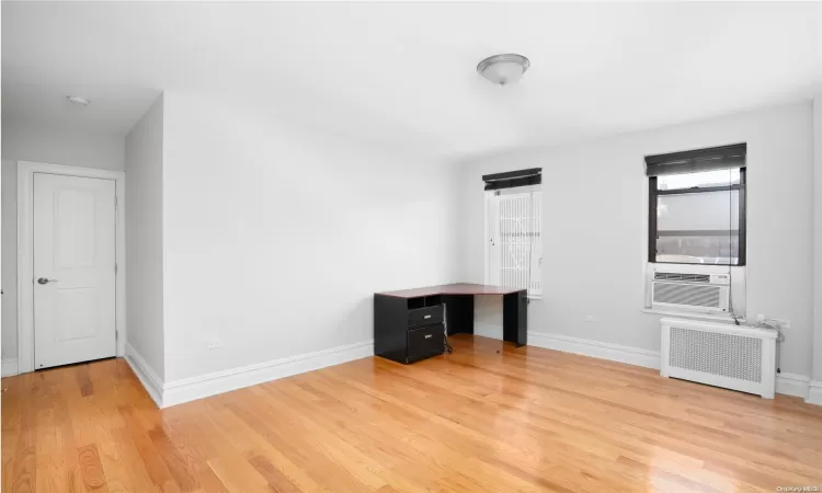 105 Bennett Avenue, New York, NY, 1 Bedroom Bedrooms, 1 Room Rooms,1 BathroomBathrooms,Residential,For Sale,Bennett Avenue,L3591516