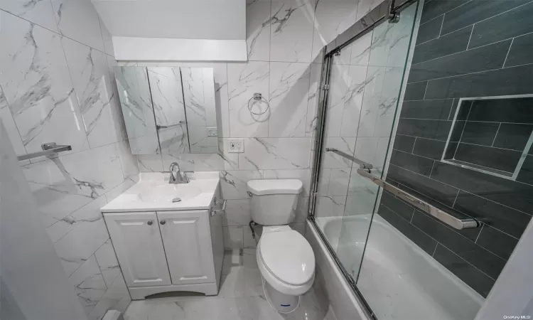 240-06 145th Avenue, New York, NY, 6 Bedrooms Bedrooms, 13 Rooms Rooms,4 BathroomsBathrooms,Residential Income,For Sale,145th,L3591545