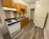 30-14 29th Street, New York, NY, 2 Bedrooms Bedrooms, 4 Rooms Rooms,1 BathroomBathrooms,Residential Lease,For Rent,29th,L3591618