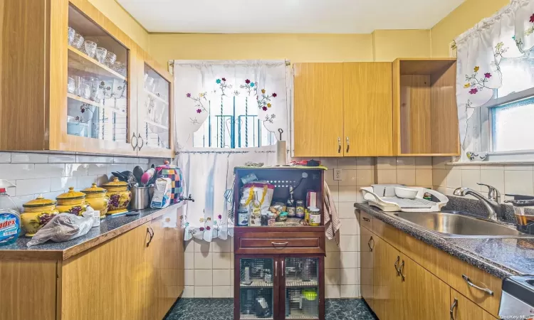 89-31 Hollis Court Boulevard, New York, NY, 3 Bedrooms Bedrooms, 3 Rooms Rooms,2 BathroomsBathrooms,Residential,For Sale,Hollis Court,L3591625