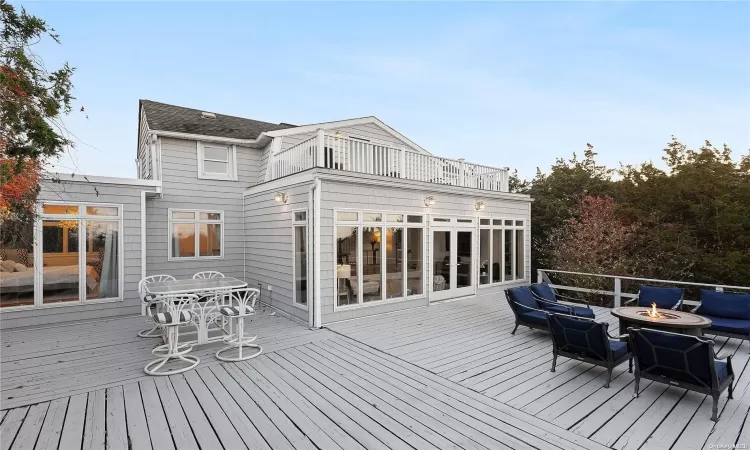 129 Harbor Beach Road, Brookhaven, NY, 5 Bedrooms Bedrooms, 10 Rooms Rooms,2 BathroomsBathrooms,Residential,For Sale,Harbor Beach,L3591701