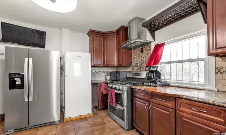 434 Beach 36th Street, New York, NY, 7 Bedrooms Bedrooms, 14 Rooms Rooms,3 BathroomsBathrooms,Residential Income,For Sale,Beach 36th,L3591699