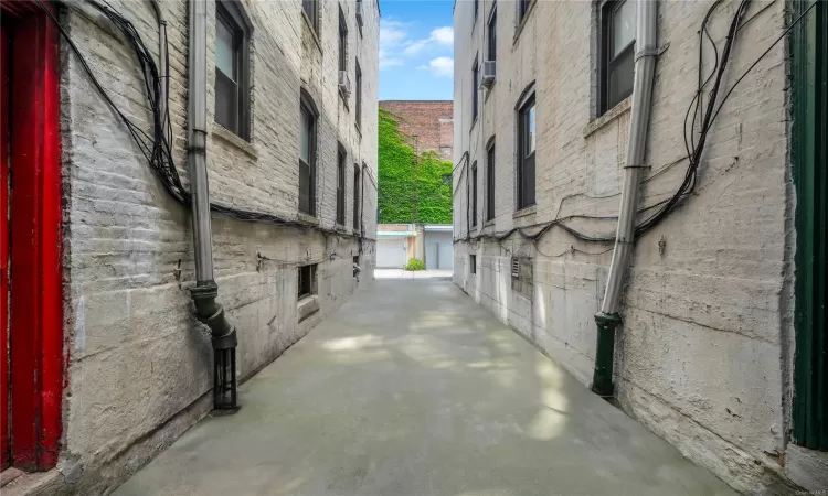 23-13 28th Avenue, New York, NY, 10 Bedrooms Bedrooms, 18 Rooms Rooms,6 BathroomsBathrooms,Commercial Sale,For Sale,28th,L3591751