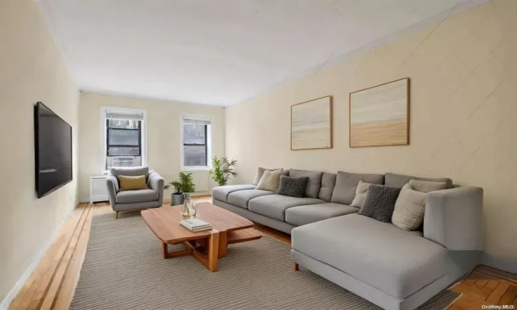 83-44 Lefferts, New York, NY, 1 Bedroom Bedrooms, 4 Rooms Rooms,1 BathroomBathrooms,Residential,For Sale,Lefferts,L3591830