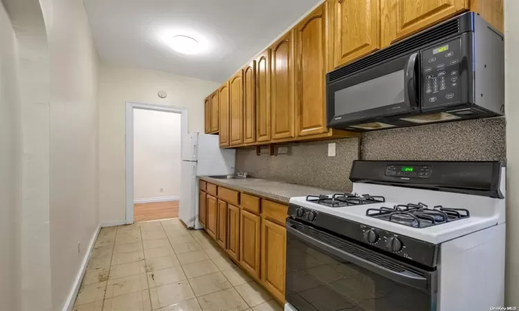 83-44 Lefferts, New York, NY, 1 Bedroom Bedrooms, 4 Rooms Rooms,1 BathroomBathrooms,Residential,For Sale,Lefferts,L3591830