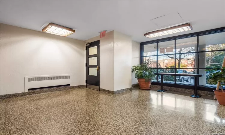 21-66 33rd Road, New York, NY, 2 Bedrooms Bedrooms, 4 Rooms Rooms,1 BathroomBathrooms,Residential,For Sale,33rd,L3591952