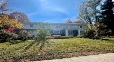 23 Grove Street, Roslyn Harbor, NY, 6 Bedrooms Bedrooms, 12 Rooms Rooms,4 BathroomsBathrooms,Residential,For Sale,Grove,L3591878