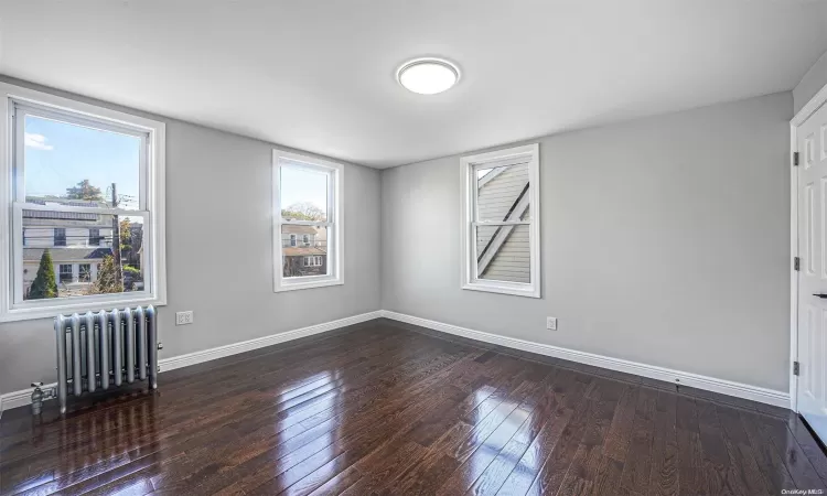 116-16 203rd Street, New York, NY, 5 Bedrooms Bedrooms, 8 Rooms Rooms,3 BathroomsBathrooms,Residential,For Sale,203rd,L3591890