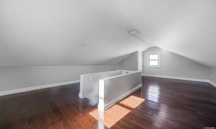 116-16 203rd Street, New York, NY, 5 Bedrooms Bedrooms, 8 Rooms Rooms,3 BathroomsBathrooms,Residential,For Sale,203rd,L3591890