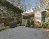 24 Fort Pond Boulevard, East Hampton, NY, 3 Bedrooms Bedrooms, 6 Rooms Rooms,2 BathroomsBathrooms,Residential,For Sale,Fort Pond,L3592025