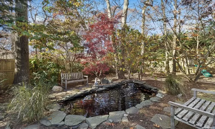 24 Fort Pond Boulevard, East Hampton, NY, 3 Bedrooms Bedrooms, 6 Rooms Rooms,2 BathroomsBathrooms,Residential,For Sale,Fort Pond,L3592025