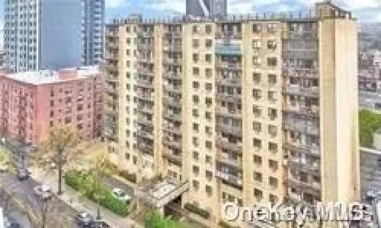 87-08 Justice Avenue, New York, NY, 5 Rooms Rooms,2 BathroomsBathrooms,Residential,For Sale,Justice,L3592039