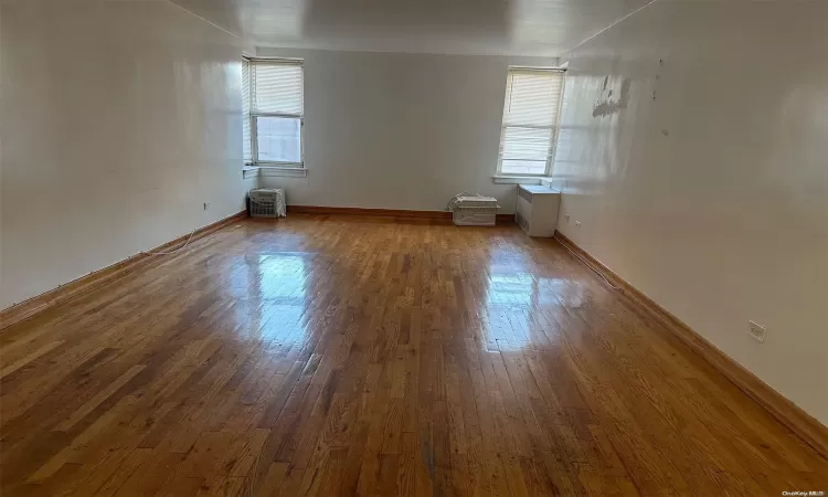 67-25 Dartmouth Street, New York, NY, 2 Bedrooms Bedrooms, 5 Rooms Rooms,1 BathroomBathrooms,Residential,For Sale,Dartmouth,L3592081