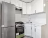 50-22 40th Street, New York, NY, 1 Bedroom Bedrooms, 3 Rooms Rooms,1 BathroomBathrooms,Residential,For Sale,40th,L3592100