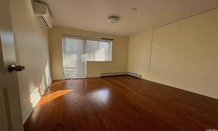 149-17 Sanford Avenue, New York, NY, 1 Bedroom Bedrooms, 3 Rooms Rooms,1 BathroomBathrooms,Residential Lease,For Rent,Sanford,L3592158