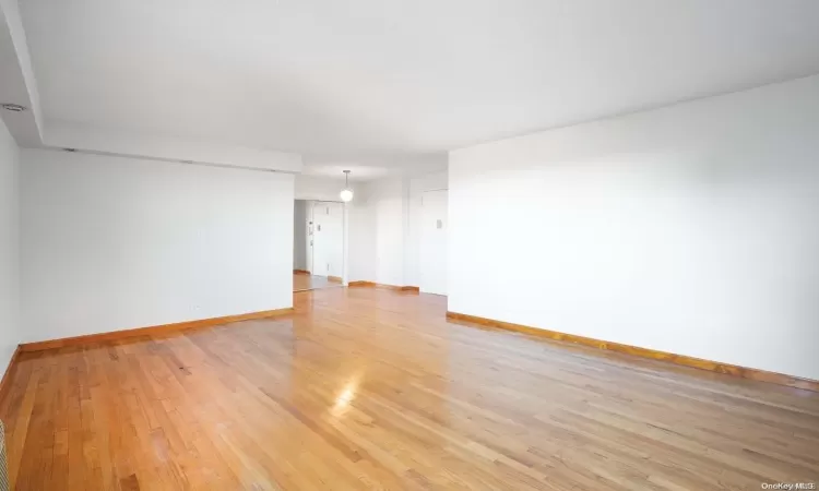 39-60 54 Street, New York, NY, 2 Bedrooms Bedrooms, 5 Rooms Rooms,1 BathroomBathrooms,Residential,For Sale,54,L3592178