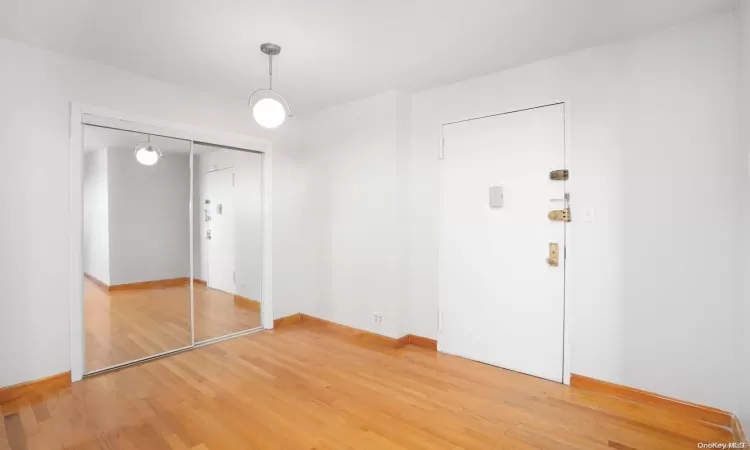 39-60 54 Street, New York, NY, 2 Bedrooms Bedrooms, 5 Rooms Rooms,1 BathroomBathrooms,Residential,For Sale,54,L3592178