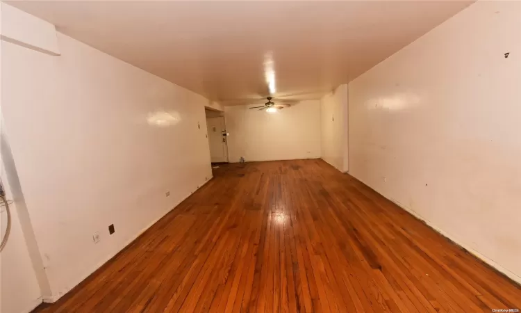 204-15 Foothill Avenue, New York, NY, 1 Bedroom Bedrooms, 4 Rooms Rooms,1 BathroomBathrooms,Residential,For Sale,Foothill,L3592409