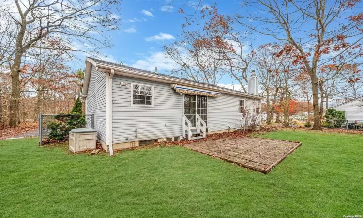 36 Moriches Middle Island Road, Brookhaven, NY, 3 Bedrooms Bedrooms, 9 Rooms Rooms,2 BathroomsBathrooms,Residential,For Sale,Moriches Middle Island,L3592427