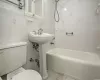 31-85 Crescent Street, New York, NY, 1 Bedroom Bedrooms, 3 Rooms Rooms,1 BathroomBathrooms,Residential,For Sale,Crescent,L3584283