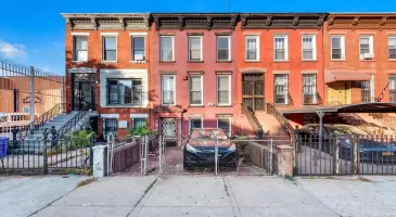 1065 Bushwick Avenue, New York, NY, 4 Bedrooms Bedrooms, 8 Rooms Rooms,3 BathroomsBathrooms,Residential Income,For Sale,Bushwick,L3584284