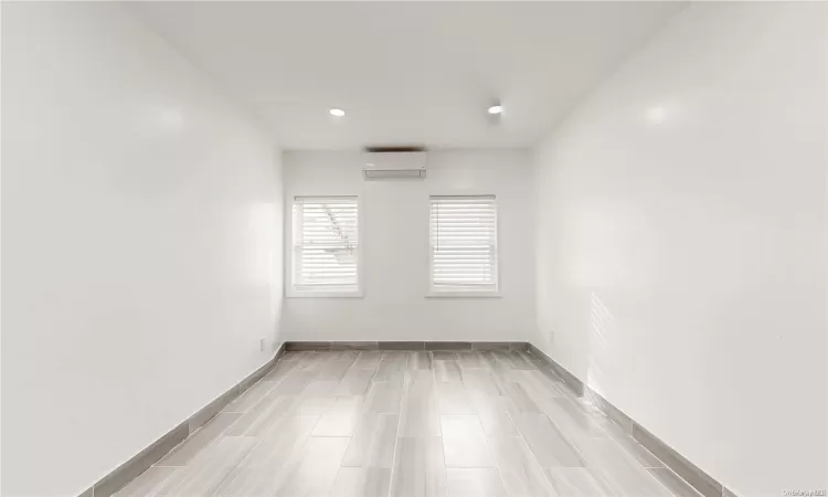 116-07 Metropolitan Avenue, New York, NY, 2 Bedrooms Bedrooms, 3 Rooms Rooms,1 BathroomBathrooms,Residential Lease,For Rent,Metropolitan,L3584332