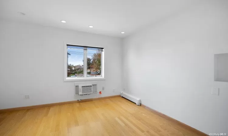 122-08 23rd Avenue, New York, NY, 6 Bedrooms Bedrooms, 14 Rooms Rooms,5 BathroomsBathrooms,Residential Income,For Sale,23rd,L3584431