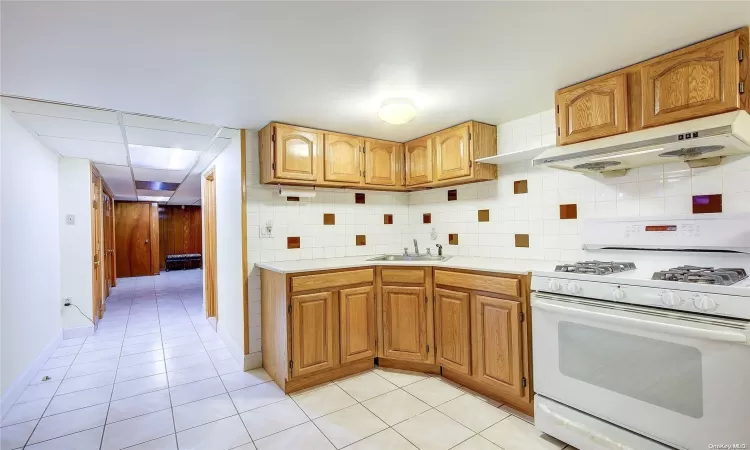 16-34 201st Street, New York, NY, 2 Bedrooms Bedrooms, 6 Rooms Rooms,2 BathroomsBathrooms,Residential,For Sale,201st,L3584483