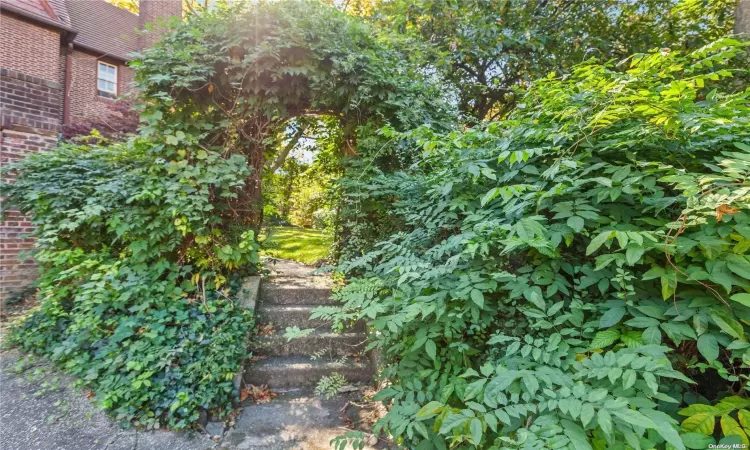 Archway to Backyard