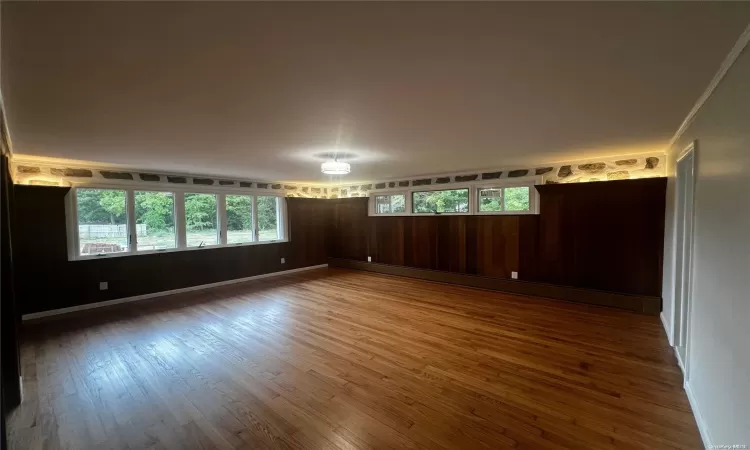 93 Lake Street, Islip, NY, 6 Bedrooms Bedrooms, 9 Rooms Rooms,4 BathroomsBathrooms,Residential,For Sale,Lake,L3584664