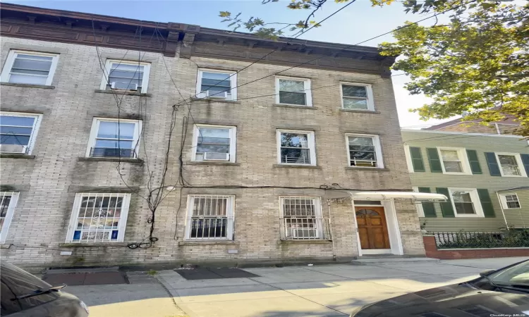 74-22 Woodside Avenue, New York, NY, 8 Bedrooms Bedrooms, 18 Rooms Rooms,4 BathroomsBathrooms,Residential Income,For Sale,Woodside,L3584708