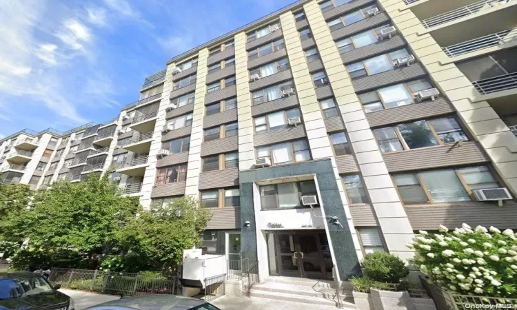 98-51 64 Avenue, New York, NY, 1 Bedroom Bedrooms, 3 Rooms Rooms,1 BathroomBathrooms,Residential,For Sale,64,L3584706