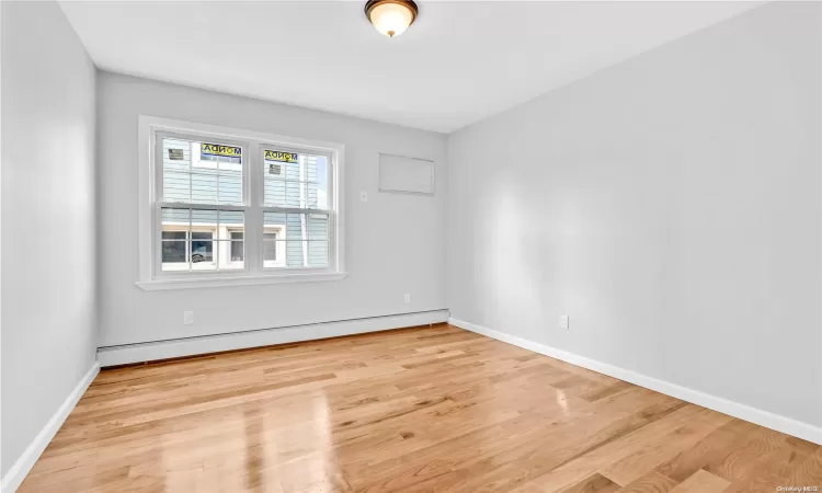 118-24 189th Street, New York, NY, 7 Bedrooms Bedrooms, 11 Rooms Rooms,5 BathroomsBathrooms,Residential Income,For Sale,189th Street,L3584699