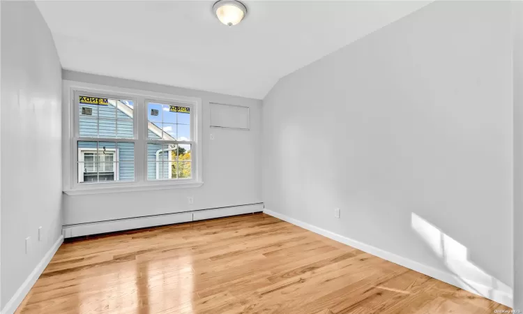 118-24 189th Street, New York, NY, 7 Bedrooms Bedrooms, 11 Rooms Rooms,5 BathroomsBathrooms,Residential Income,For Sale,189th Street,L3584699