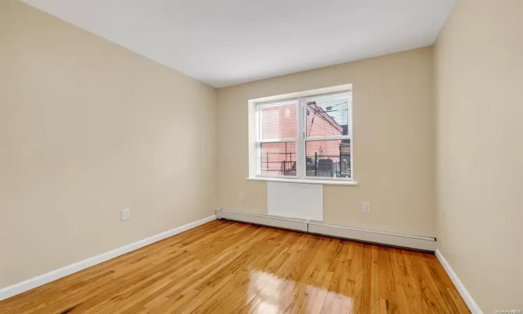 84-52 Fleet Court, New York, NY, 7 Bedrooms Bedrooms, 13 Rooms Rooms,5 BathroomsBathrooms,Residential Income,For Sale,Fleet,L3584800