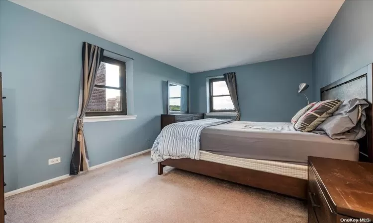 85-10 151 Avenue, New York, NY, 1 Bedroom Bedrooms, 4 Rooms Rooms,1 BathroomBathrooms,Residential,For Sale,151,L3584862