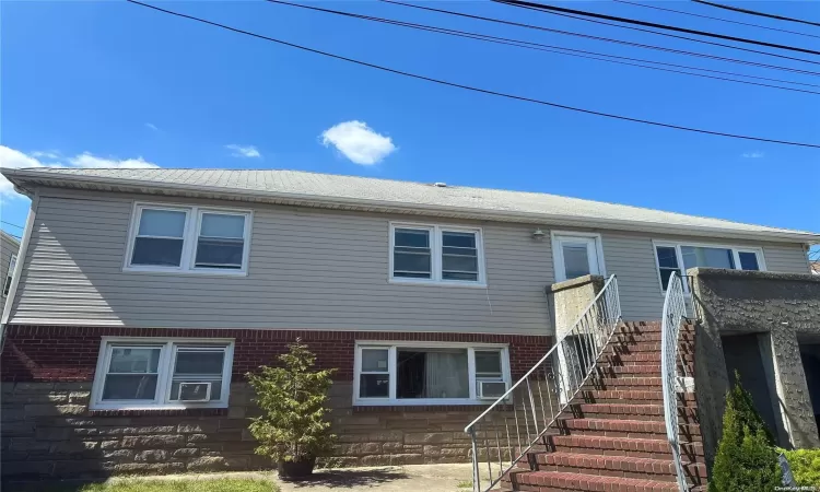 59 Troy Avenue, Hempstead, NY, 3 Bedrooms Bedrooms, 6 Rooms Rooms,2 BathroomsBathrooms,Residential Lease,For Rent,Troy,L3584982