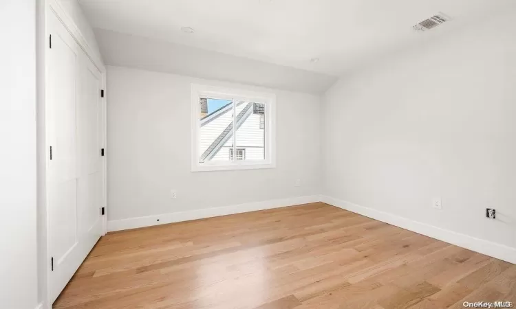 42-30 247th Street, New York, NY, 8 Bedrooms Bedrooms, 12 Rooms Rooms,5 BathroomsBathrooms,Residential Income,For Sale,247th,L3584976