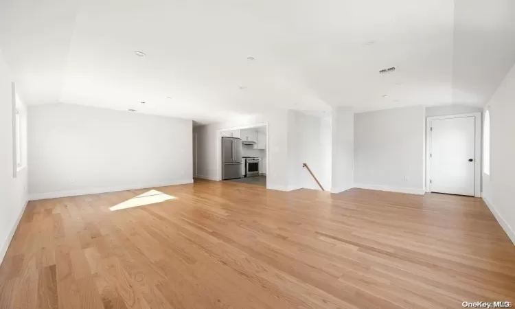 42-30 247th Street, New York, NY, 8 Bedrooms Bedrooms, 12 Rooms Rooms,5 BathroomsBathrooms,Residential Income,For Sale,247th,L3584976