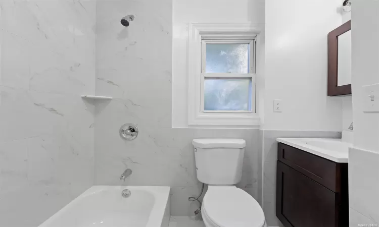 68 Chelsea Place, Yonkers, NY, 3 Bedrooms Bedrooms, 5 Rooms Rooms,1 BathroomBathrooms,Residential,For Sale,Chelsea,L3585014