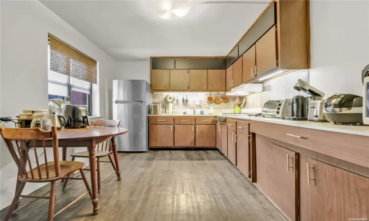 29-50 137th Street, New York, NY, 1 Bedroom Bedrooms, 4 Rooms Rooms,1 BathroomBathrooms,Residential,For Sale,137th,L3585021