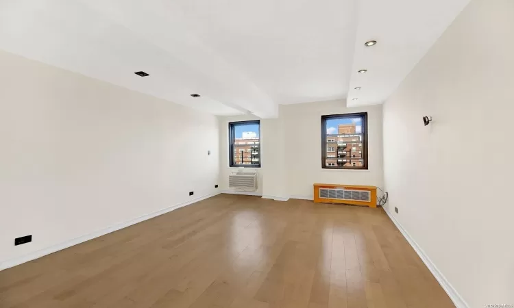 109-33 71st Road, New York, NY, 2 Bedrooms Bedrooms, 6 Rooms Rooms,2 BathroomsBathrooms,Residential,For Sale,71st,L3585100