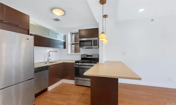 1773 19th Street, New York, NY, 2 Bedrooms Bedrooms, 5 Rooms Rooms,2 BathroomsBathrooms,Residential,For Sale,19th,L3585309