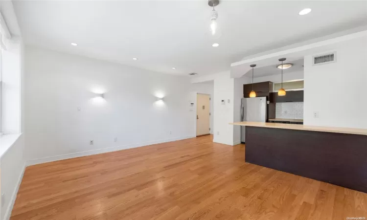 1773 19th Street, New York, NY, 2 Bedrooms Bedrooms, 5 Rooms Rooms,2 BathroomsBathrooms,Residential,For Sale,19th,L3585309